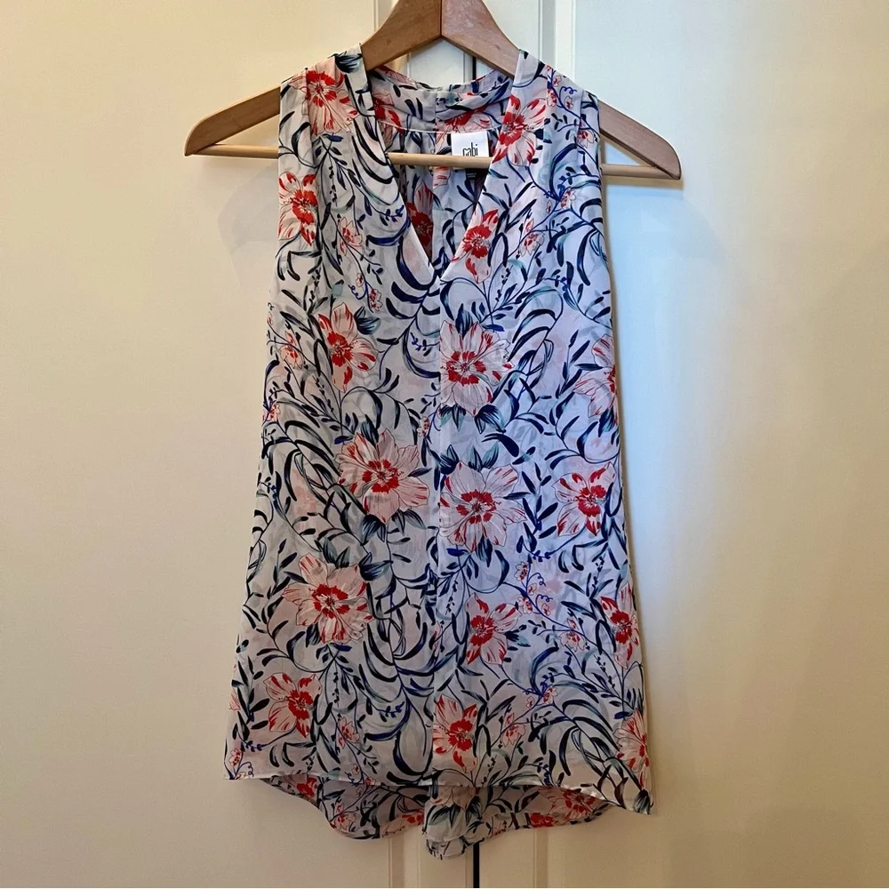 🩷 CAbi 'Stem' Blouse, Sz XS - Any 3 🩷CAbi tops for $45!!! - Picture 5 of 10